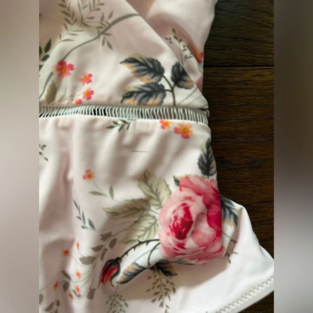 Cupshe Floral High Waisted Tie Back One Piece Suit- size Large - Picture 2 of 8